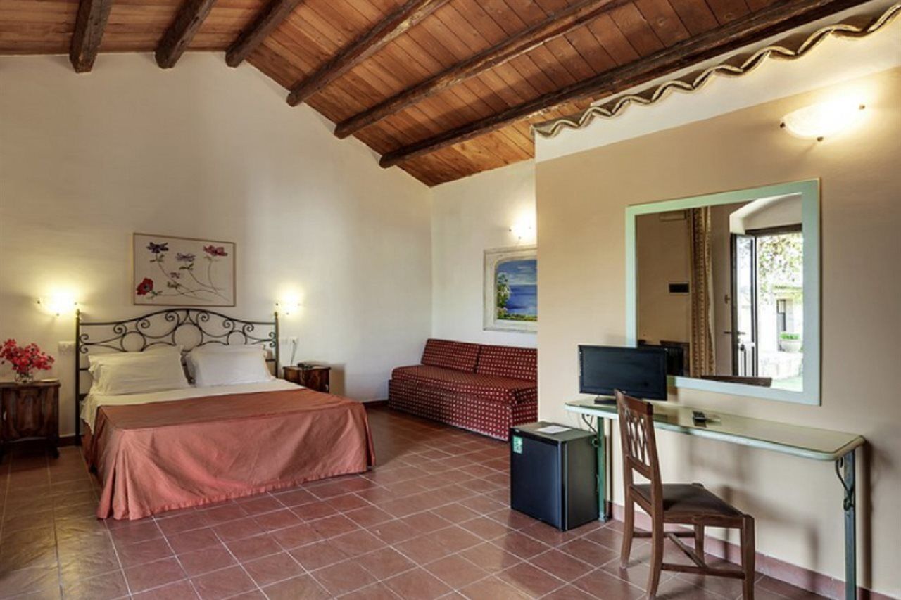 Hotel Villa Giulia Reitani Ngoại thất bức ảnh